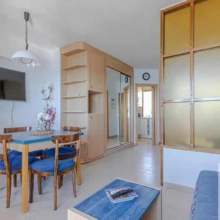 Апартаменты Aloha Playa/apt With Wonderful Sea Views. *