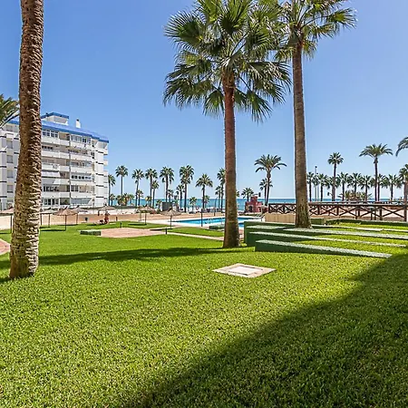 Апартаменты Aloha Playa/apt With Wonderful Sea Views.
